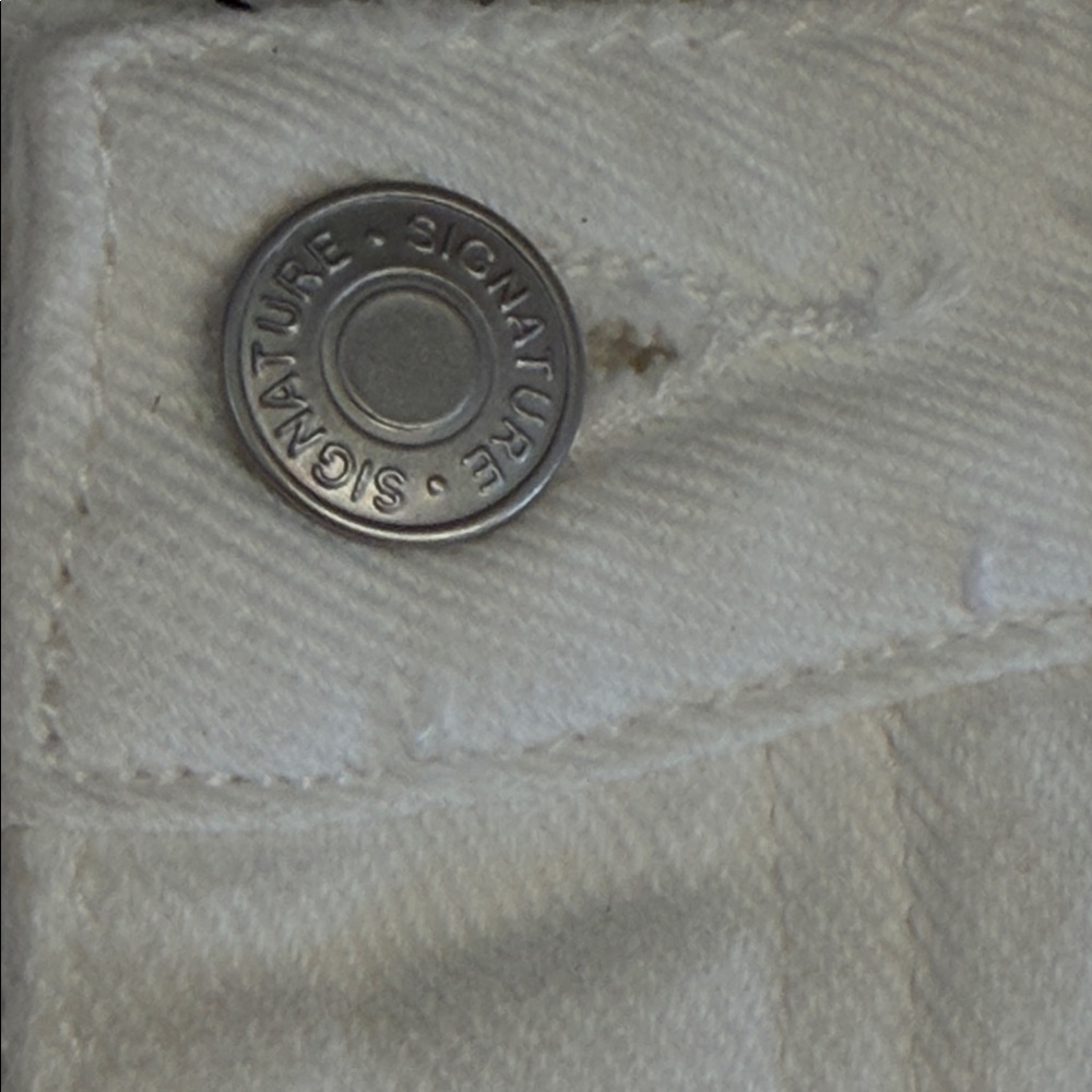 SIGNATURE8 Ultra High Rise Branco Short - Picture 9 of 16
